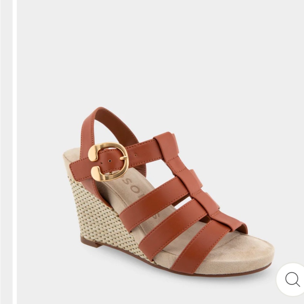 Comfortable Women's Caged Footbed Wedge Sandal in Gingerbread Faux Leather